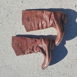 Frye Women's Carson Brown Leather Heeled Boots Size 8.5